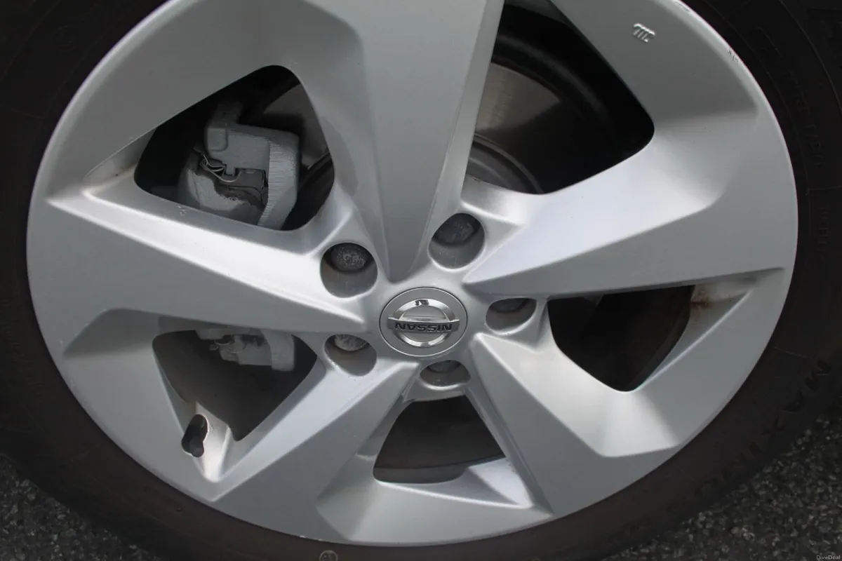 Nissan Qashqai 2018 - Image 5