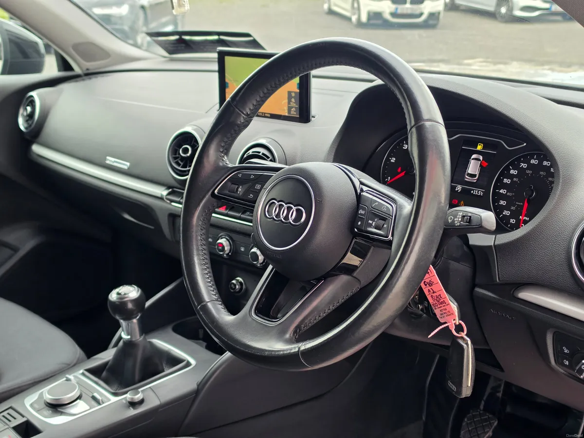 AUDI A3 2018 - Image 2