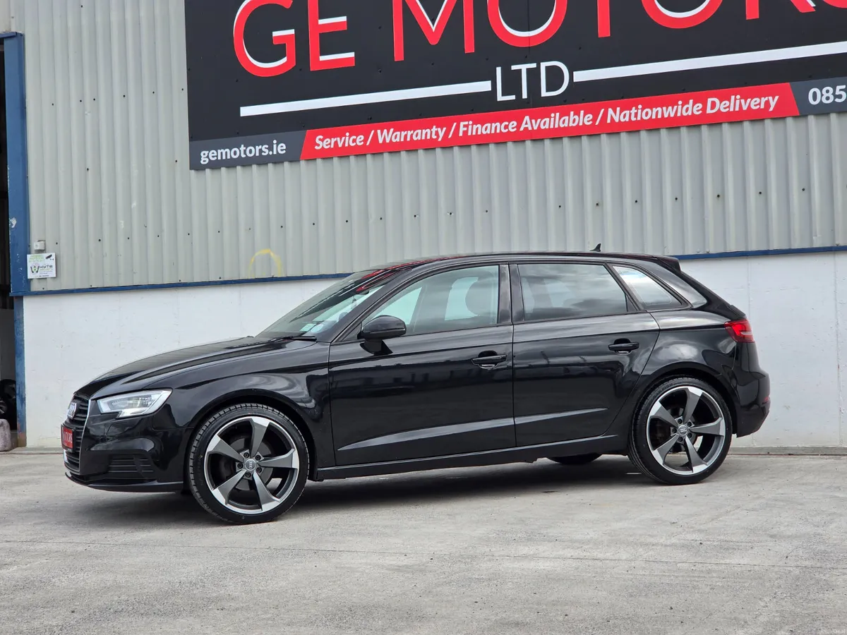 AUDI A3 2018 - Image 5