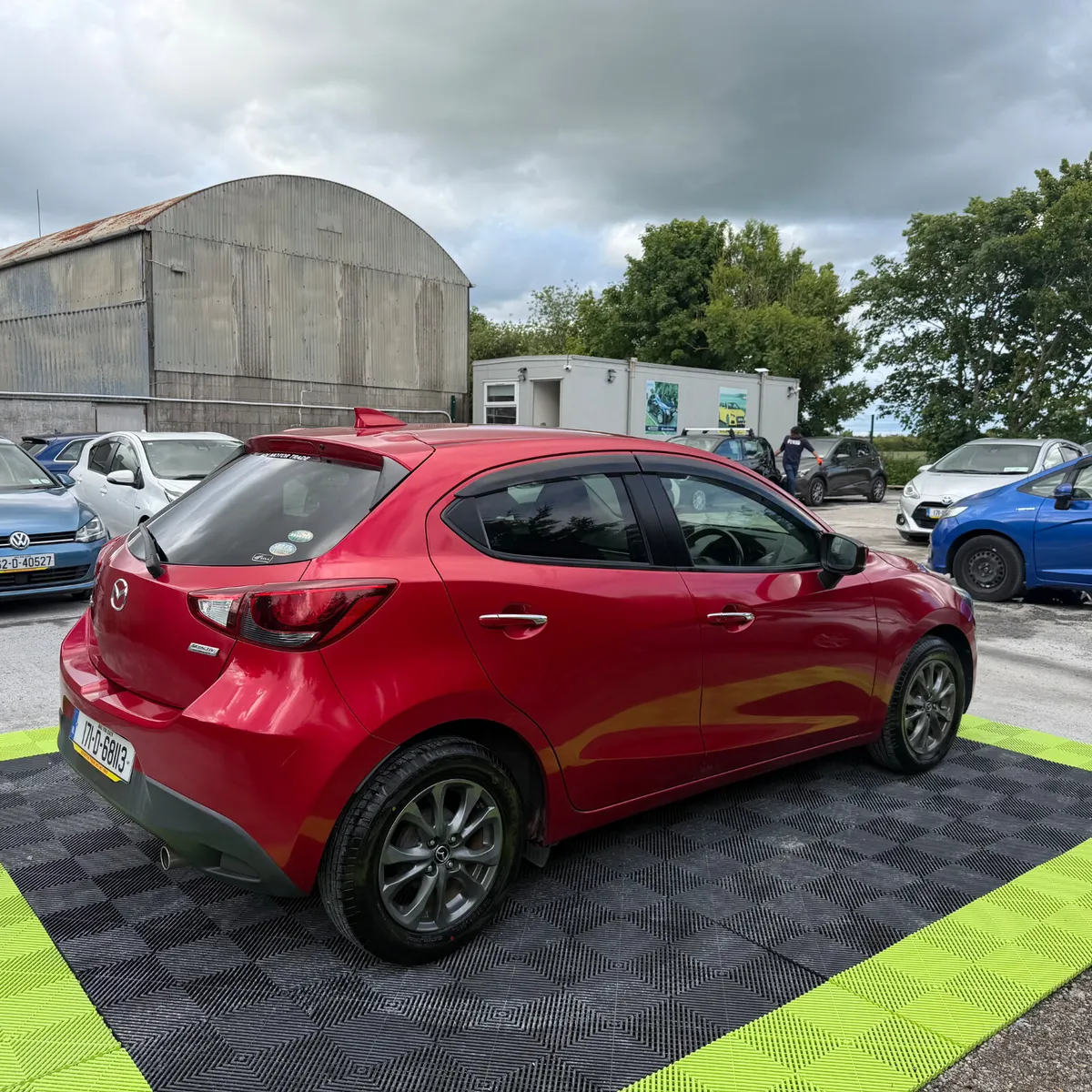 MAZDA DEMIO LEATHER EDITION - Image 4