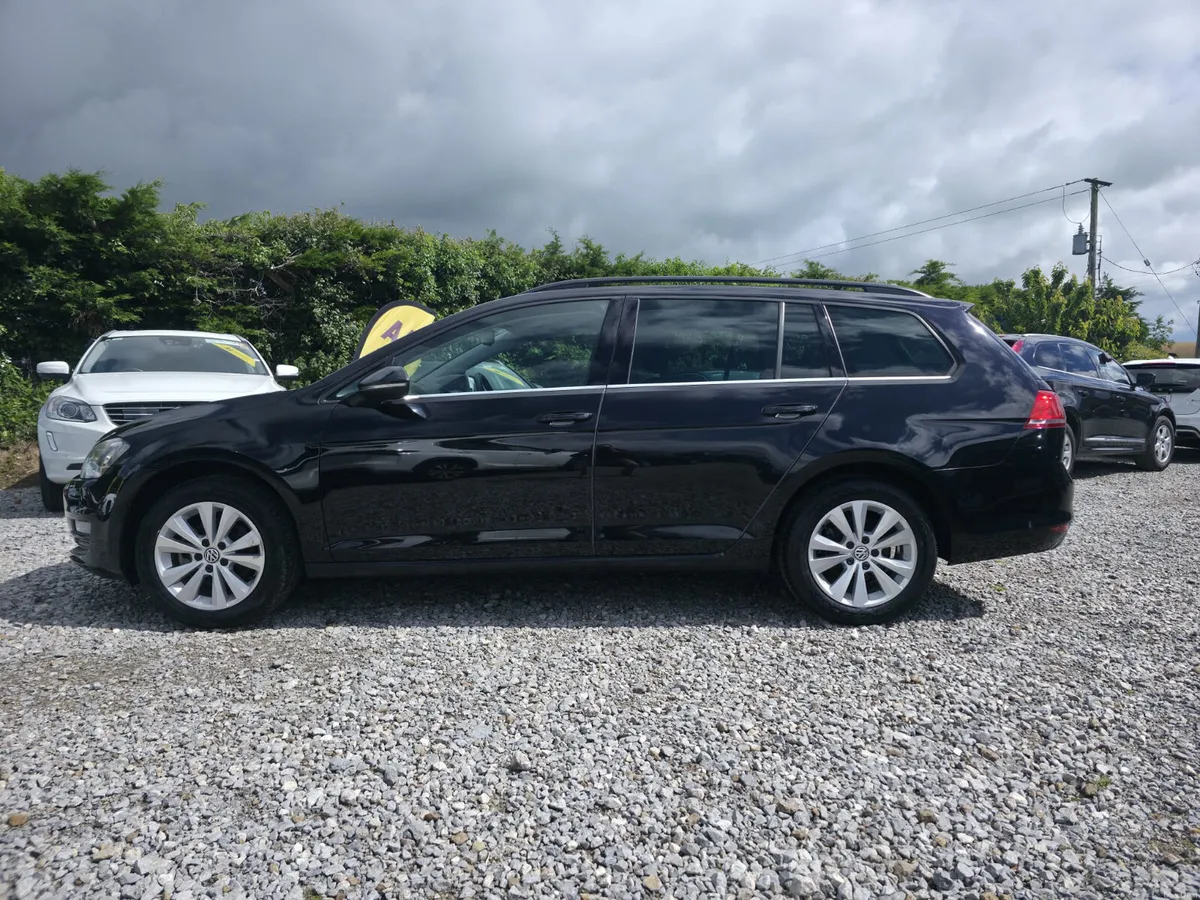 2016 Volkswagen Golf Variant - Image 2