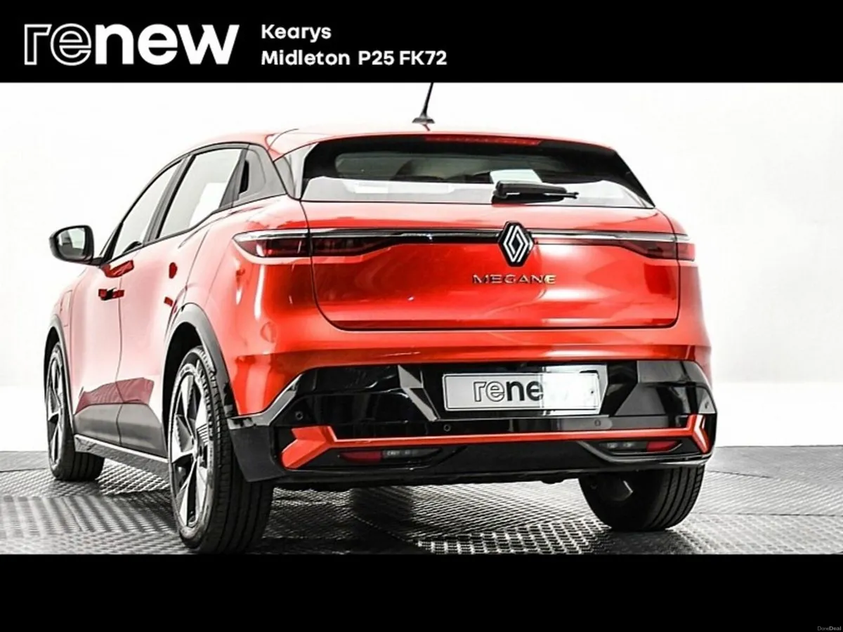 Renault Megane E-Tech EV60 220hp Techno - Image 3