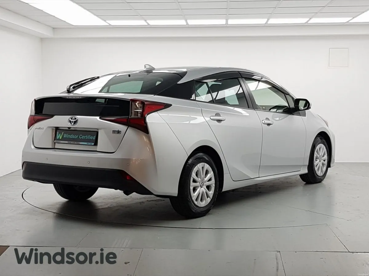 Toyota Prius S - Image 3