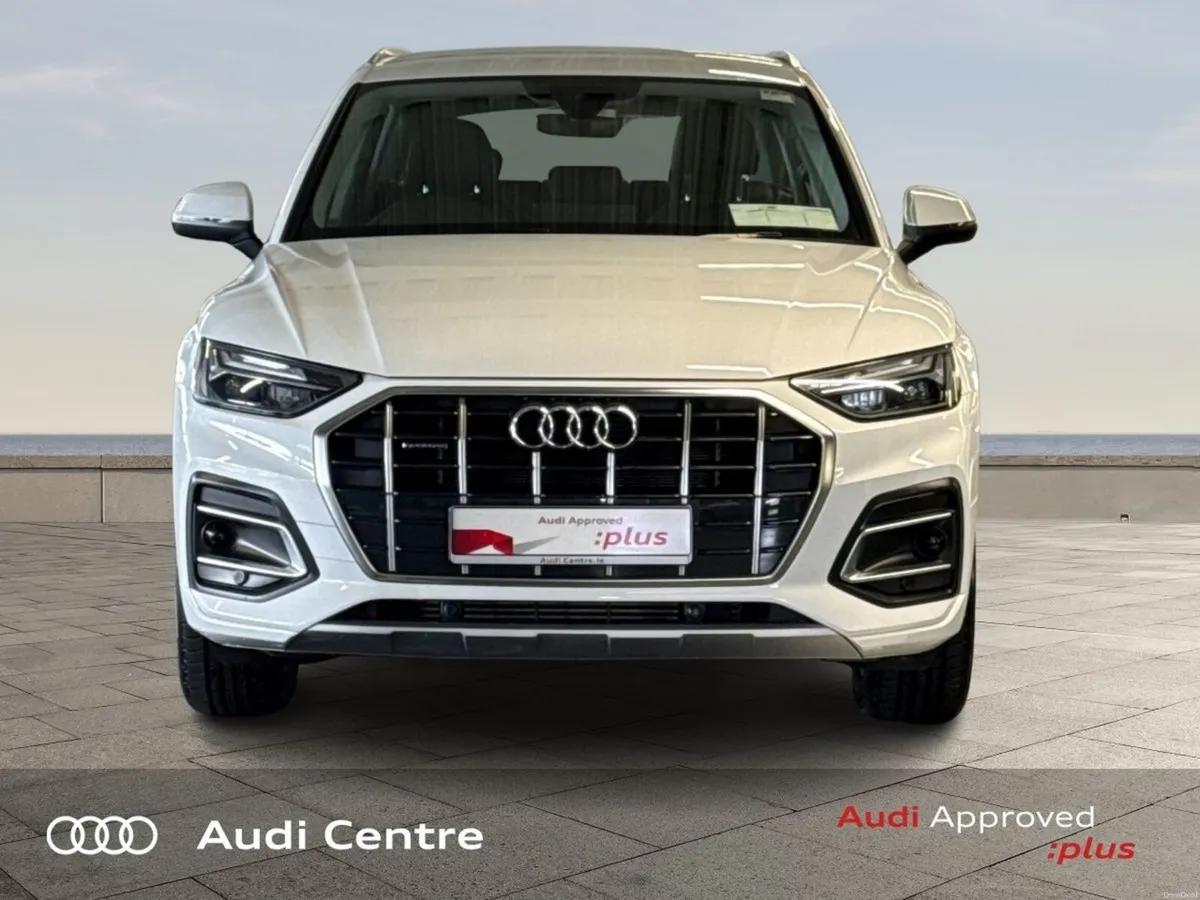 Audi Q5 50 TFSI e 299HP S tronic quattro SE - Image 2