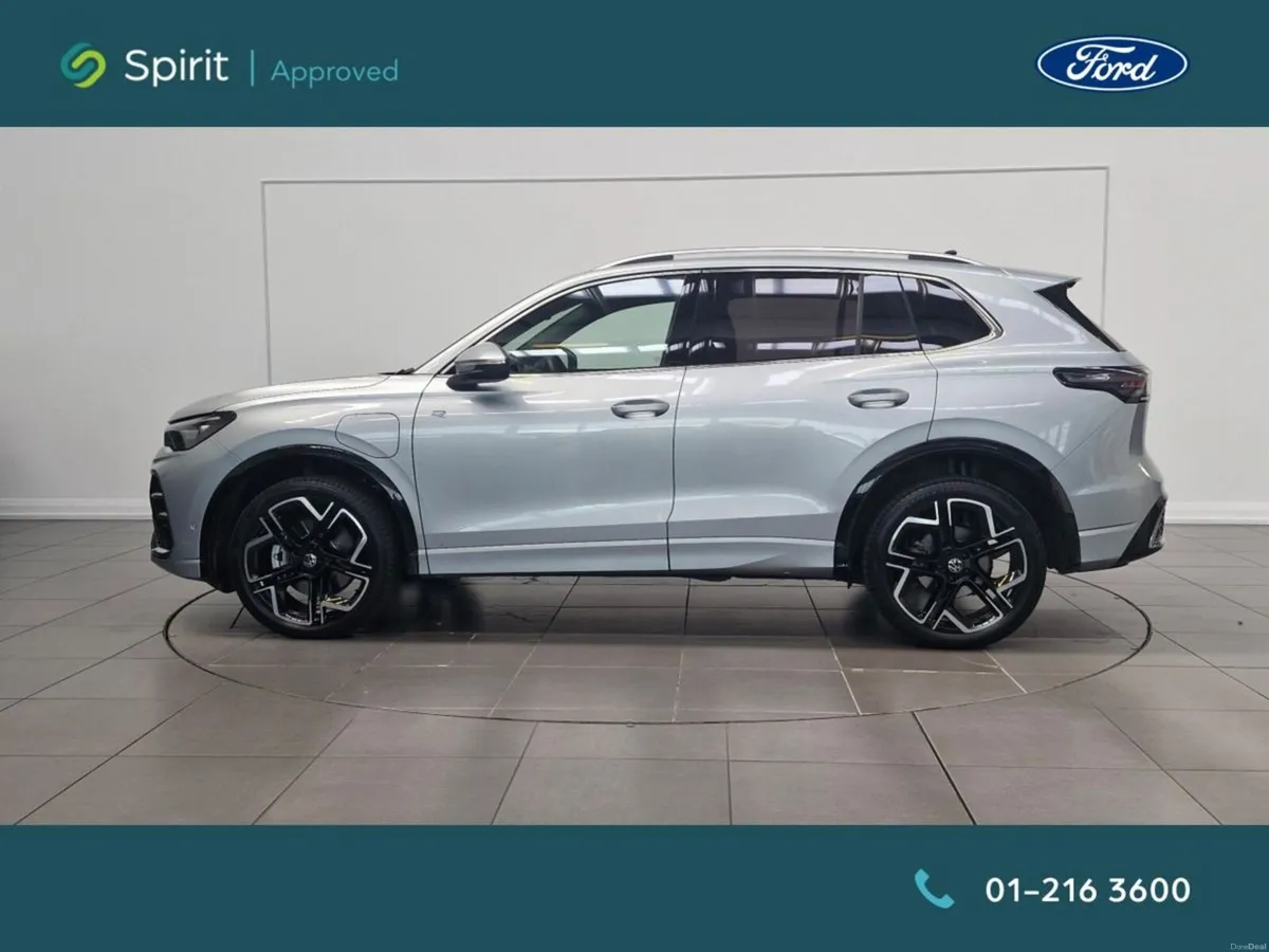 Volkswagen Tiguan Tiguan R-Line Tsi Phev** CALL PA - Image 6