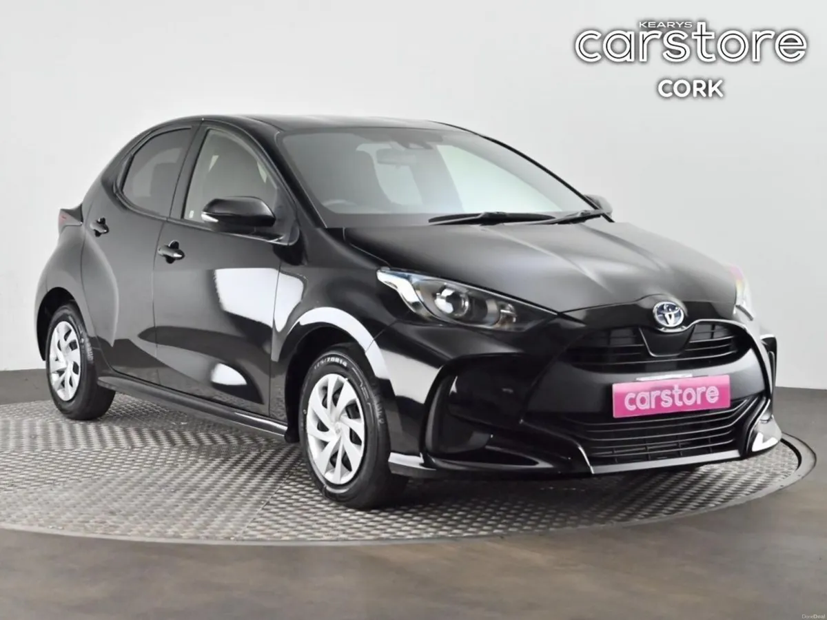 Toyota Yaris 1.5 5Dr Auto - Image 1
