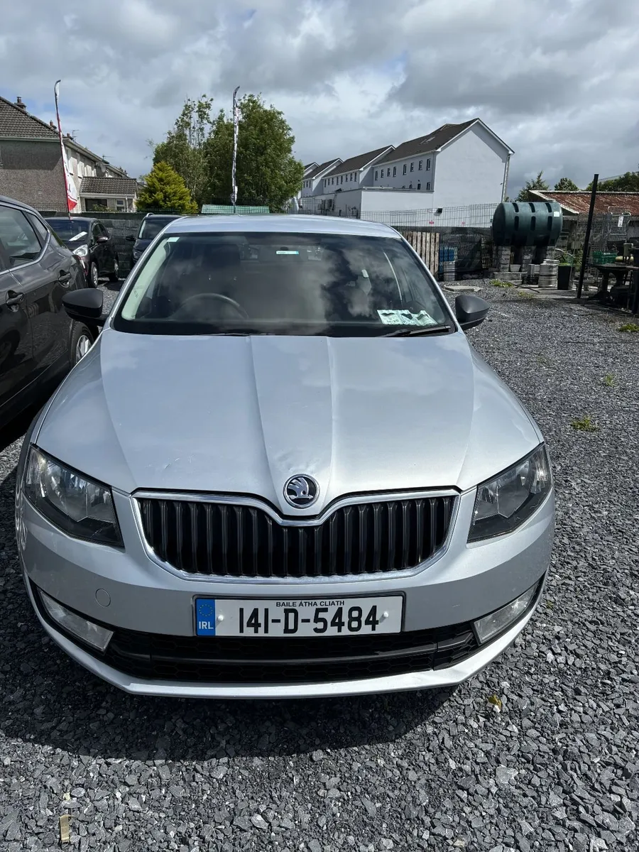 2014 Skoda Octavia 1.2 Petrol Manual – Silver - Image 2