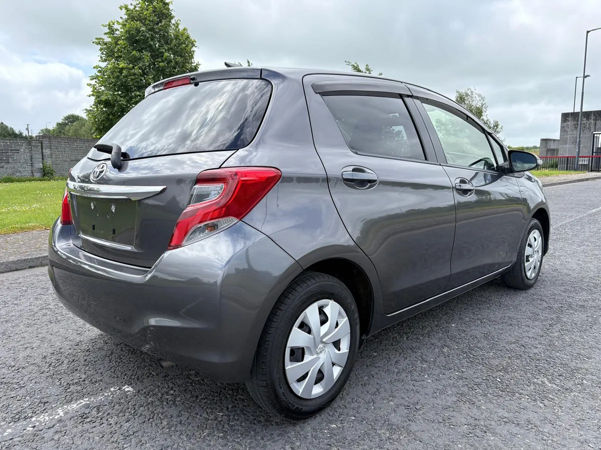 2015 Toyota Vitz/Yaris F, 1.0 Petrol, Automatic - Image 4