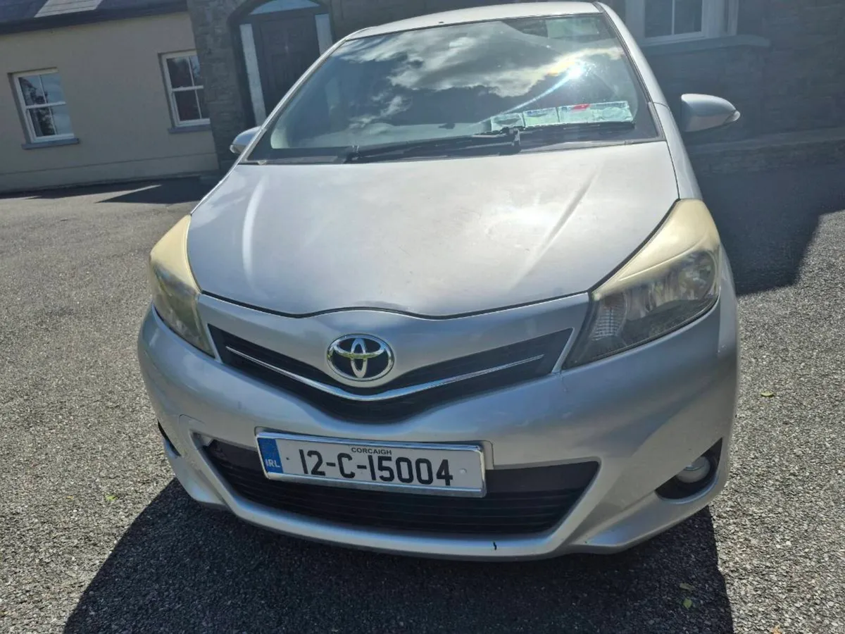 Toyota vitz - Image 1