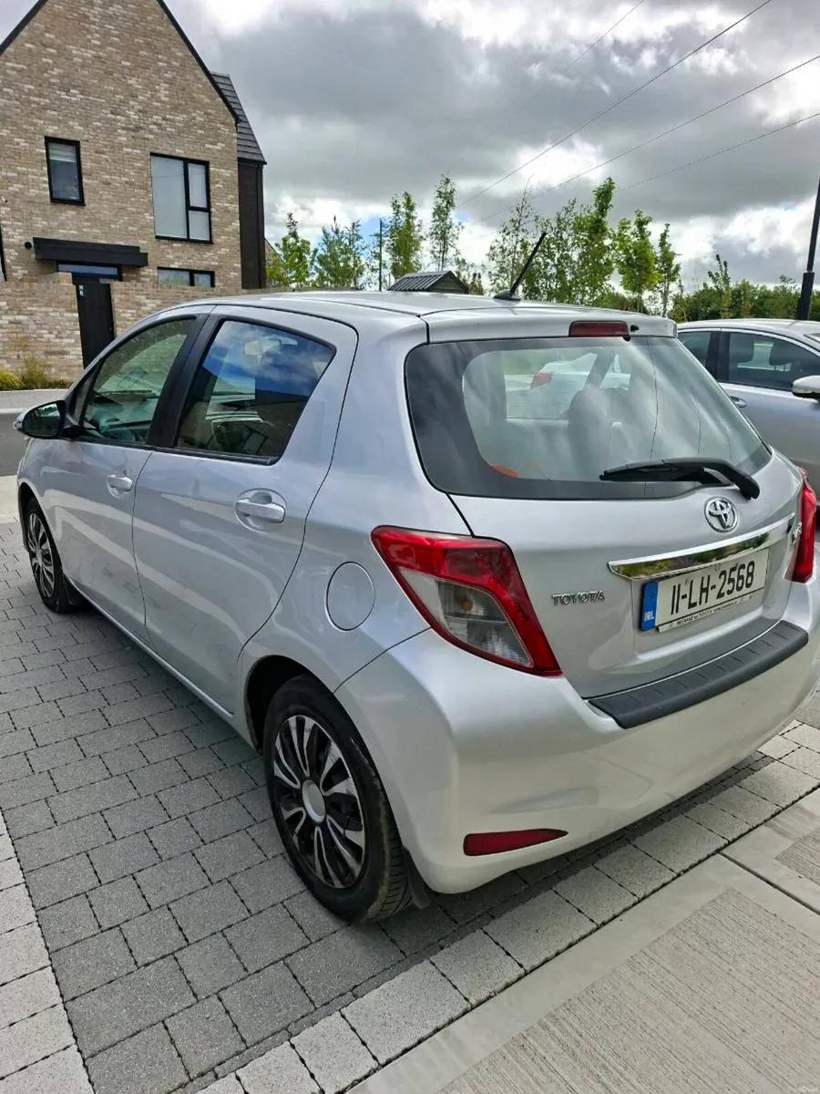 TOYOTA YARIS 2011 ONLY 130KM - Image 3