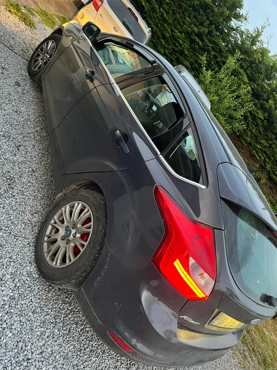 Ford focus - Image 4