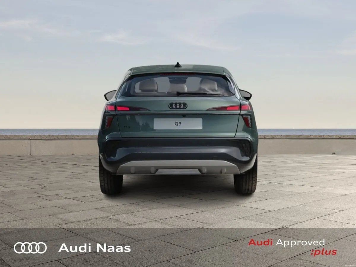 Audi Q3 SE TFSI S tronic - Image 4