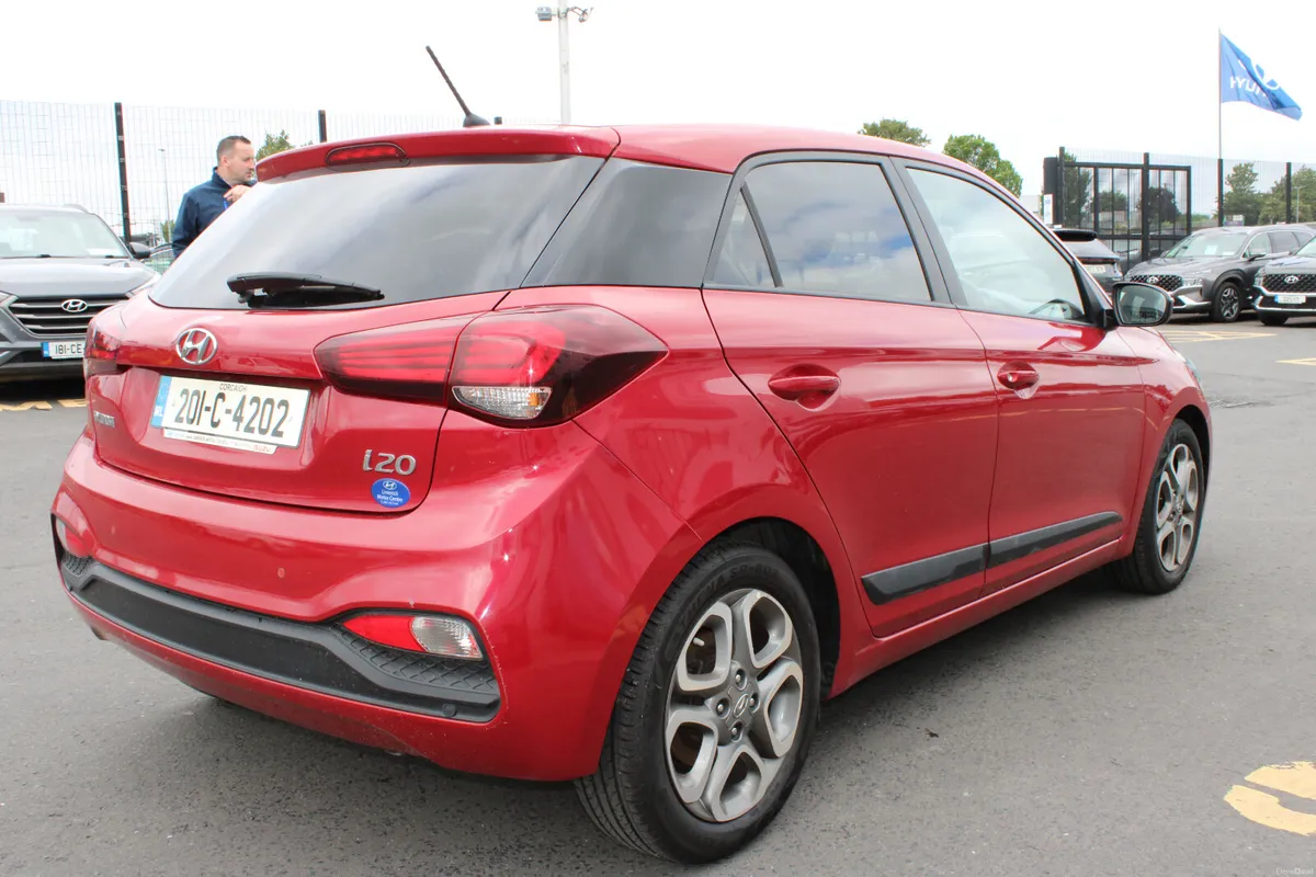 Hyundai i20 2020 - Image 5