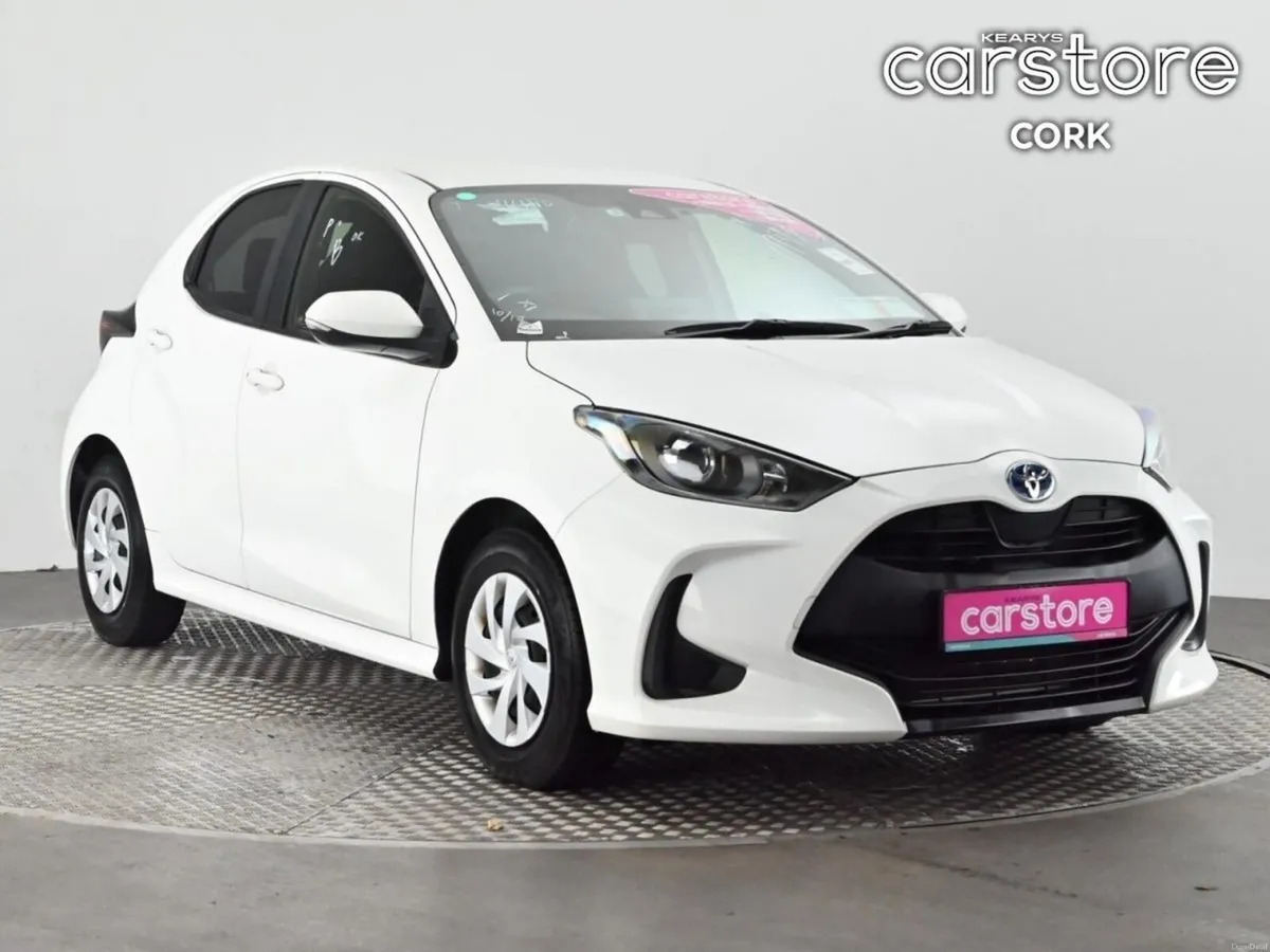 Toyota Yaris 1.5 Hybrid 5Dr Auto - Image 1