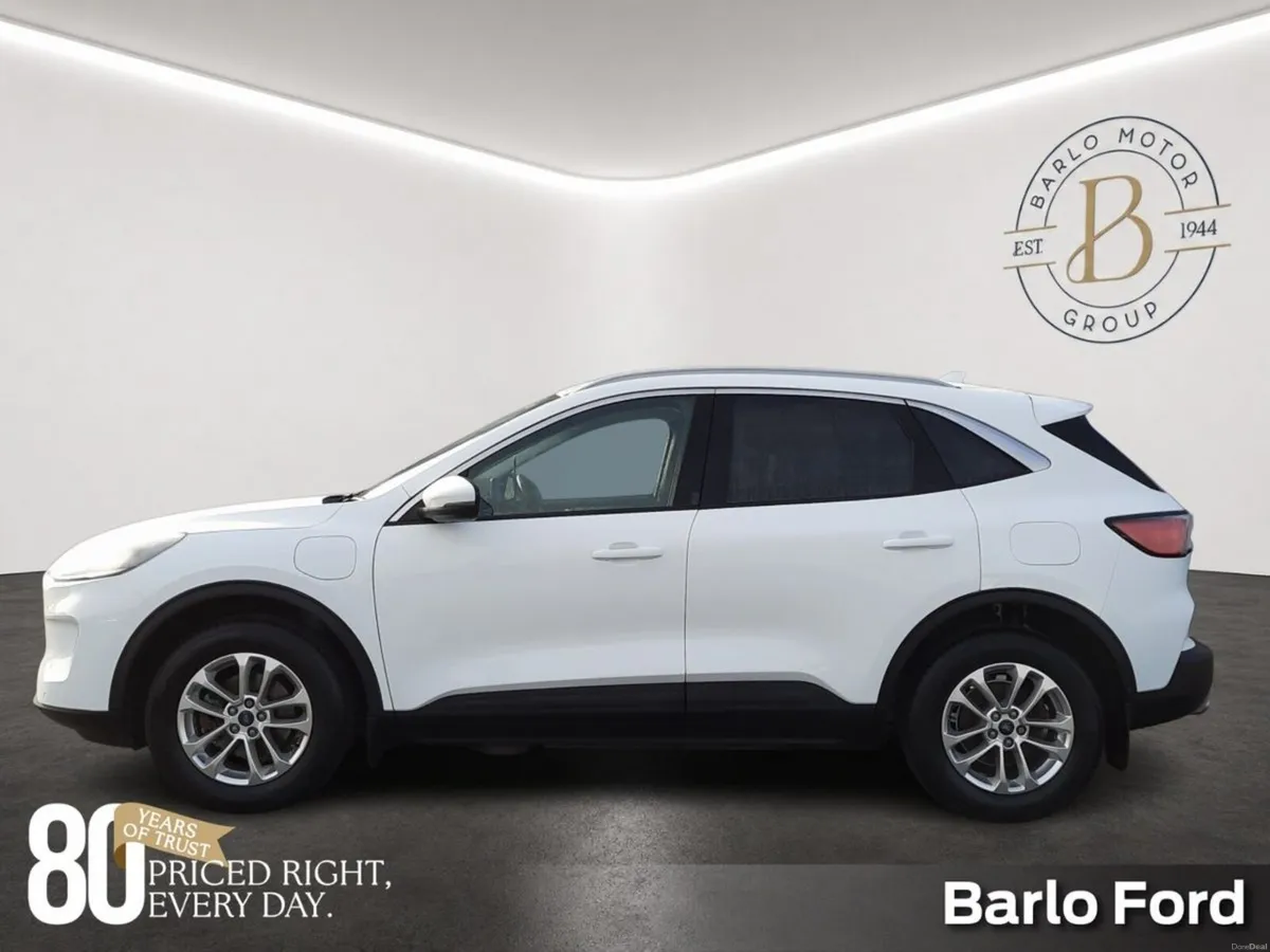 Ford Kuga 2.5 Titanium pHev Auto - Image 5