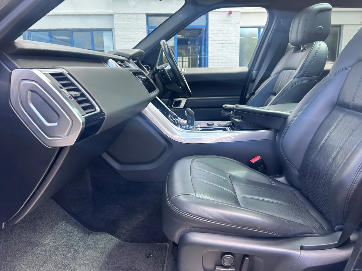 2019 RANGE ROVER SPORT P400E 2.0 PHEV HSE AUTO - Image 4
