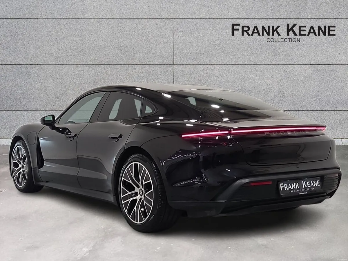 Porsche Taycan Taycan - Image 3