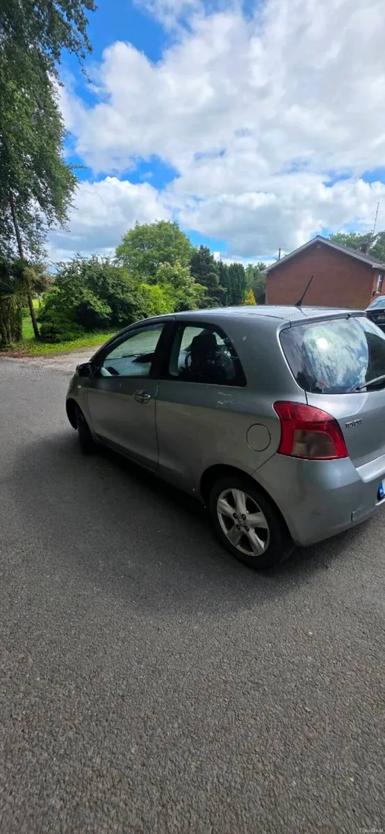 Toyota yaris Automatic - Image 4