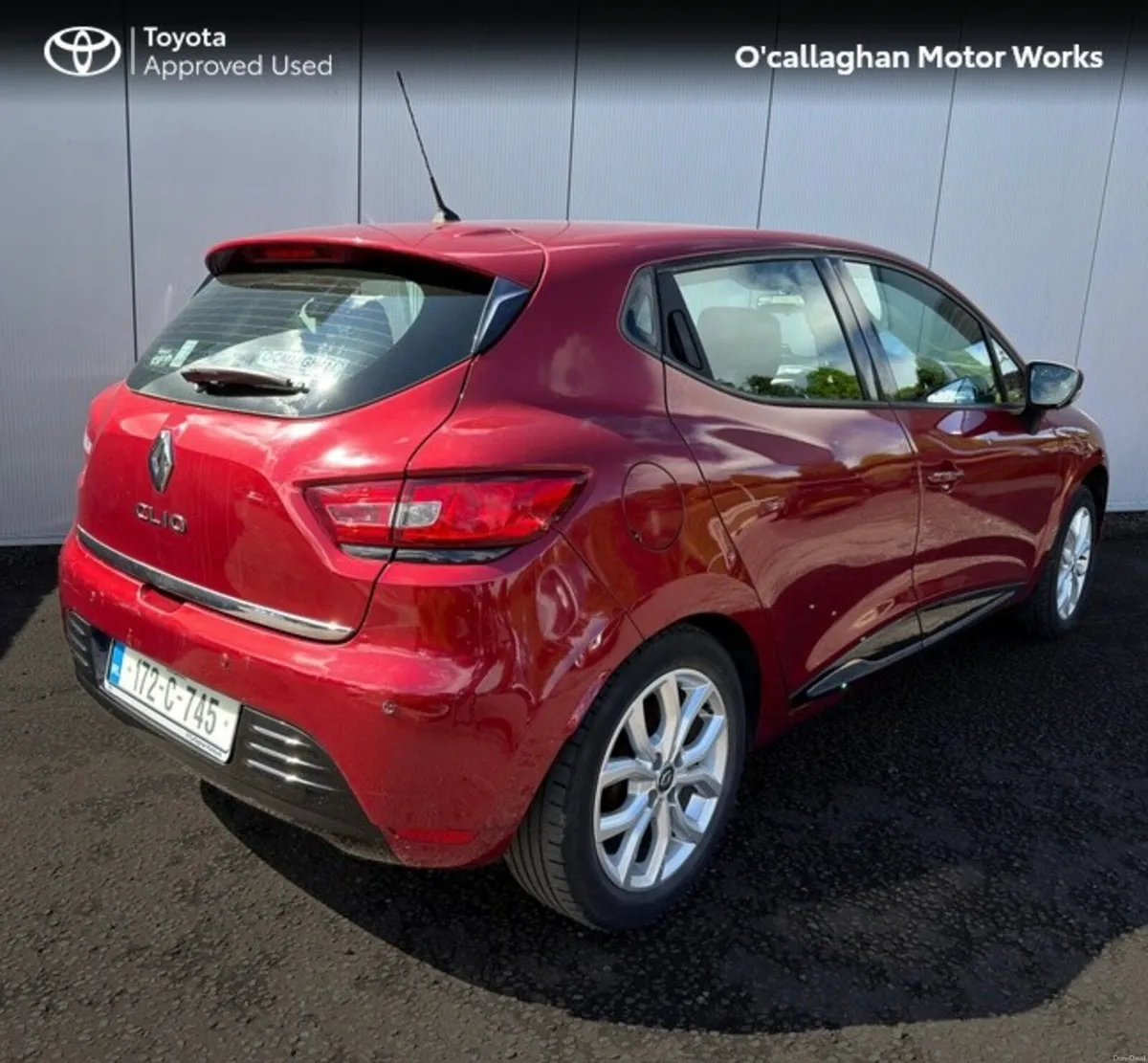 Renault Clio IV DYNAMIQUE NAV 1.2 PETR 4DR - Image 3