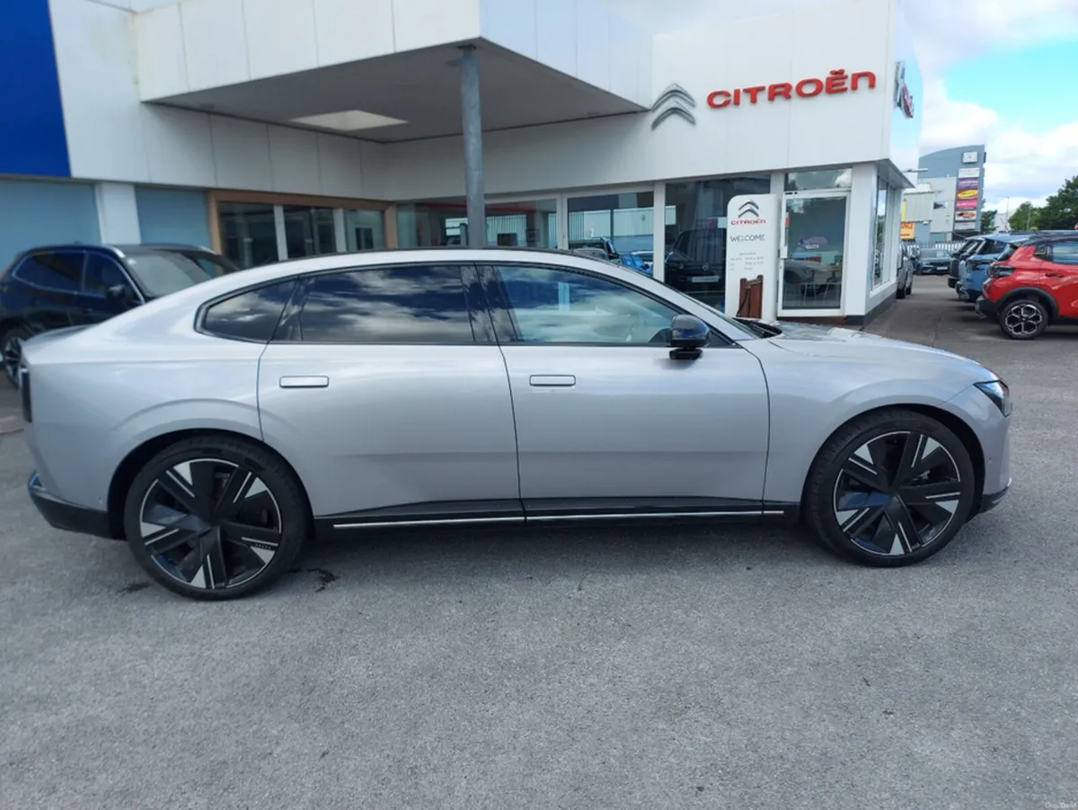 Volvo ES90 SINGLE MOTOR EXTENDED RANGE - Image 3