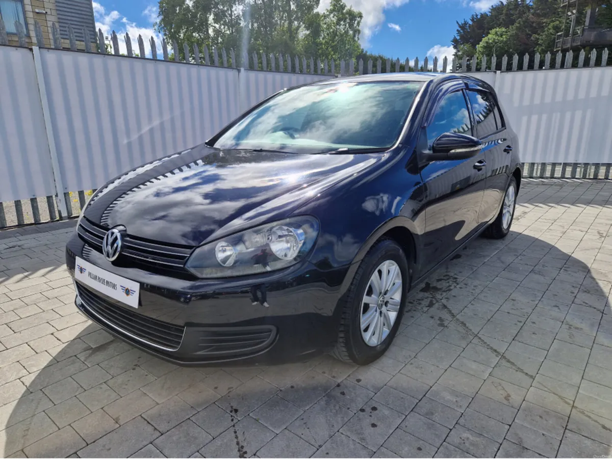 Volkswagen Golf 1.2 PETROL AUTO - Image 4