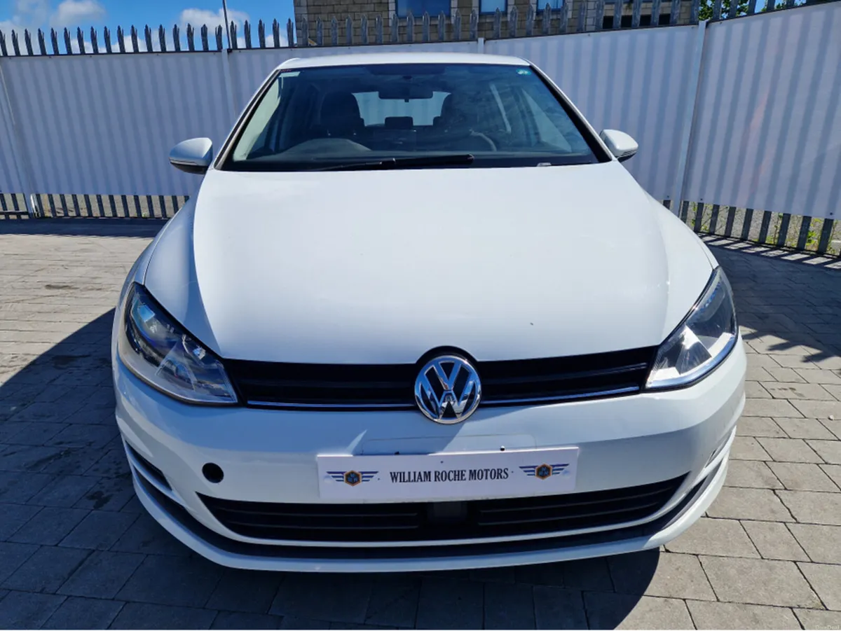 Volkswagen Golf 1.2 PETROL AUTO - Image 3