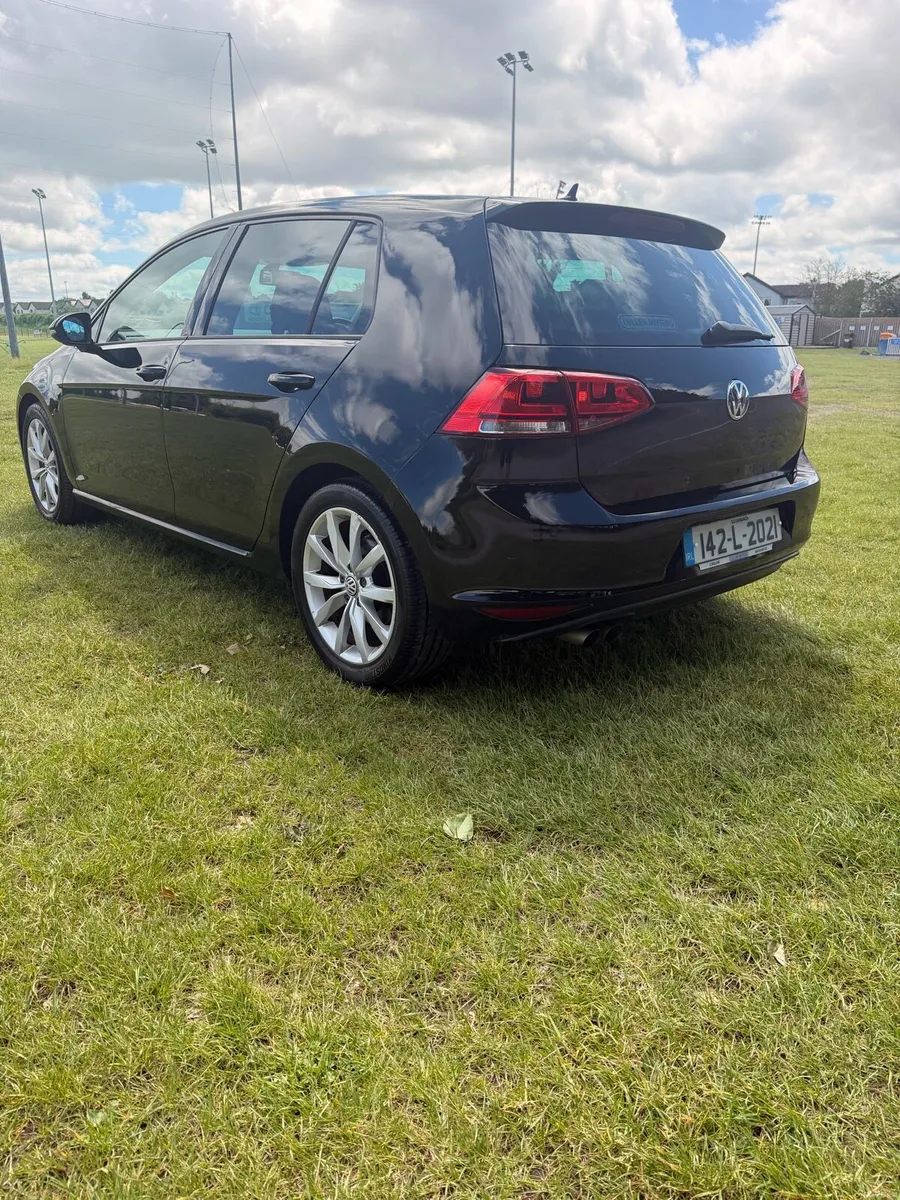 Volkswagen Golf low km new test - Image 3
