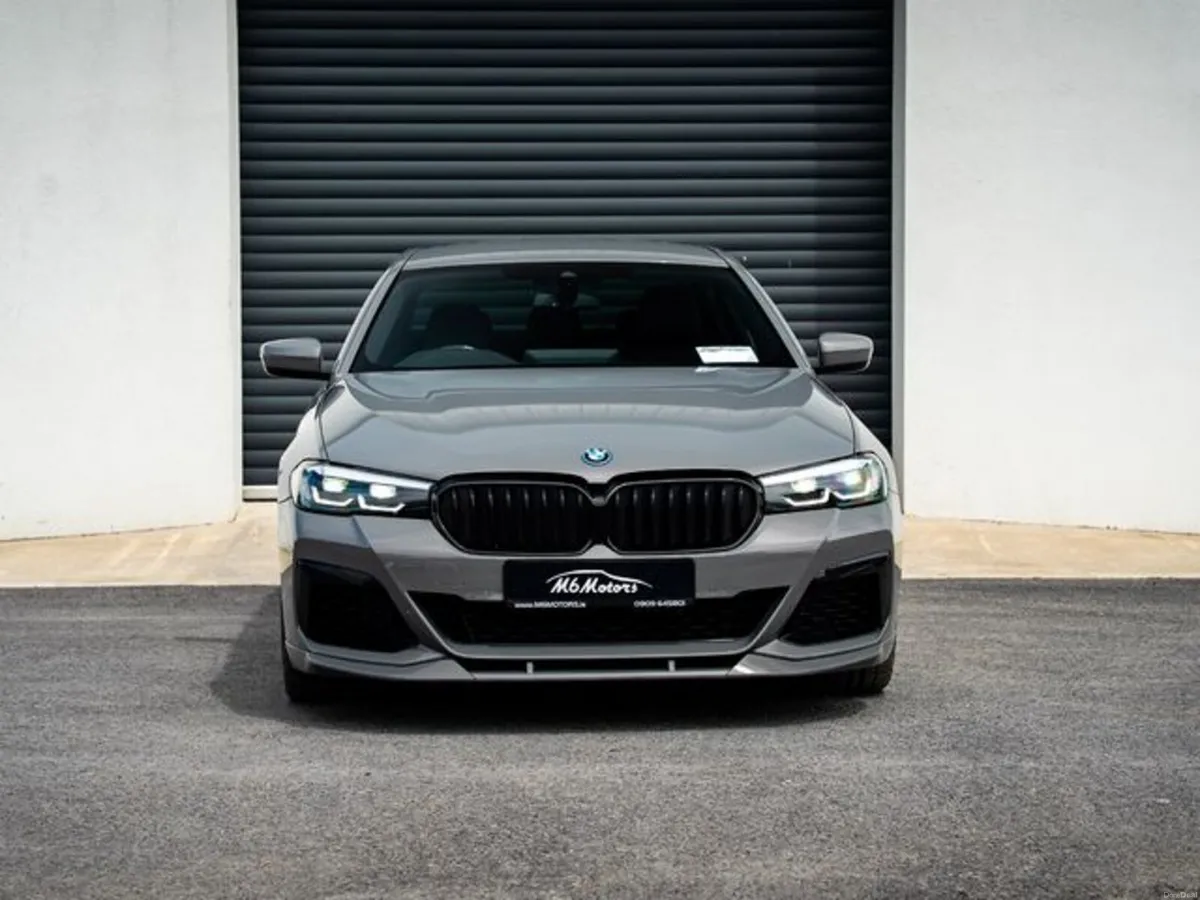 BMW 5-Series 545 E Xdrive M Sport 4DR *PRO PACK**C - Image 3