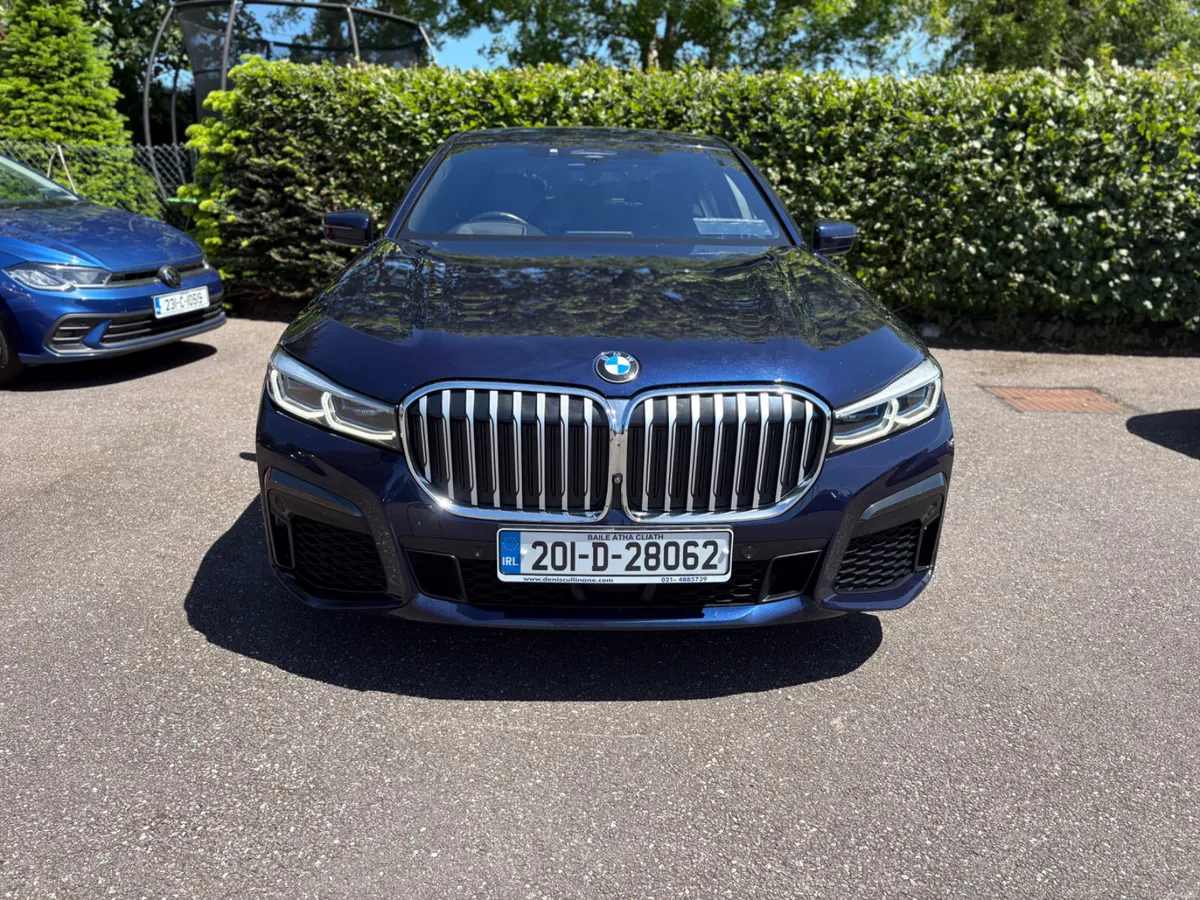 740D X-DRIVE M-SPORT | STUNNING EXAMPLE - Image 5