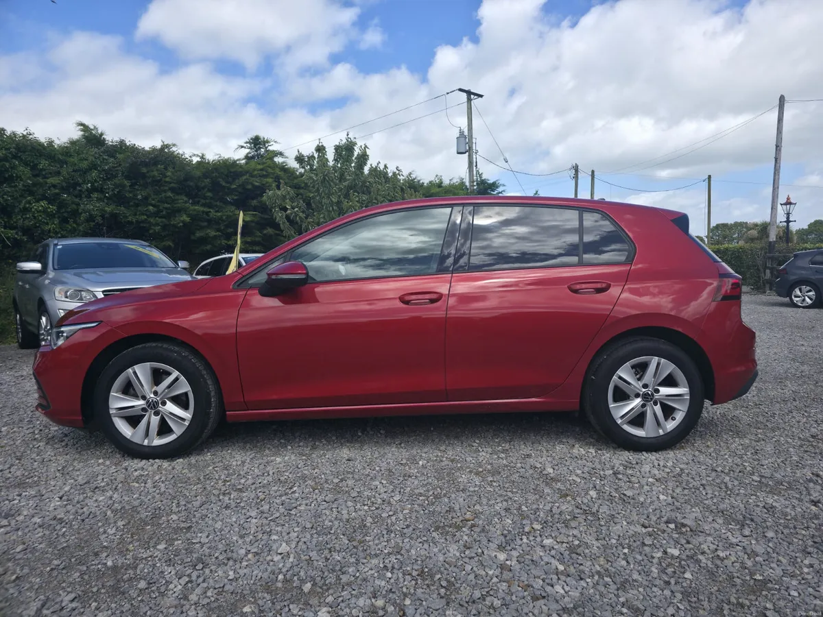 2022 Volkswagen Golf eTSI 1.0L Auto - Image 2