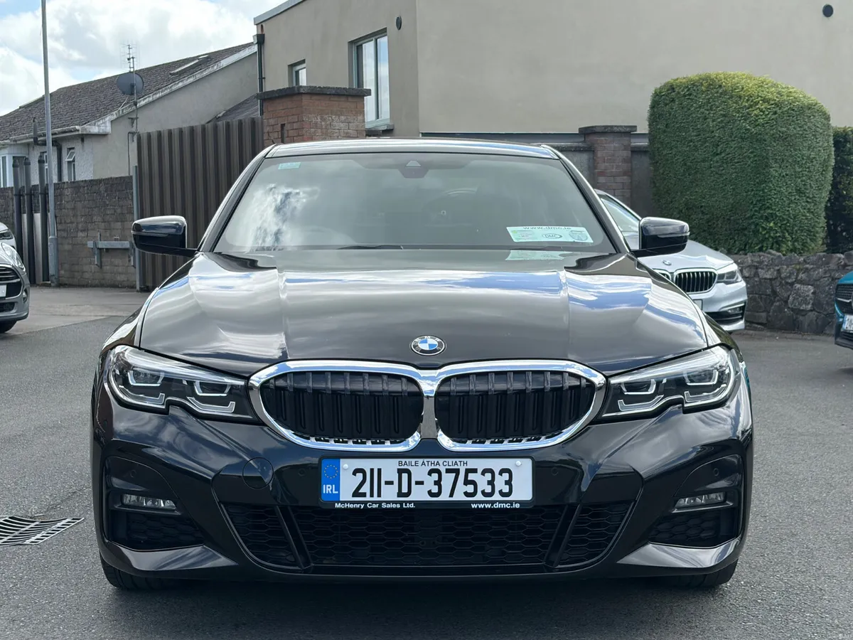 211 BMW 330E M-Sport *Low Kils* - Image 2