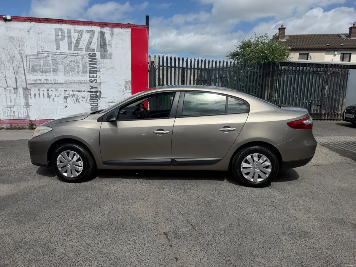 Renault Fluence 2012 has nct low miles €2950 - Image 4