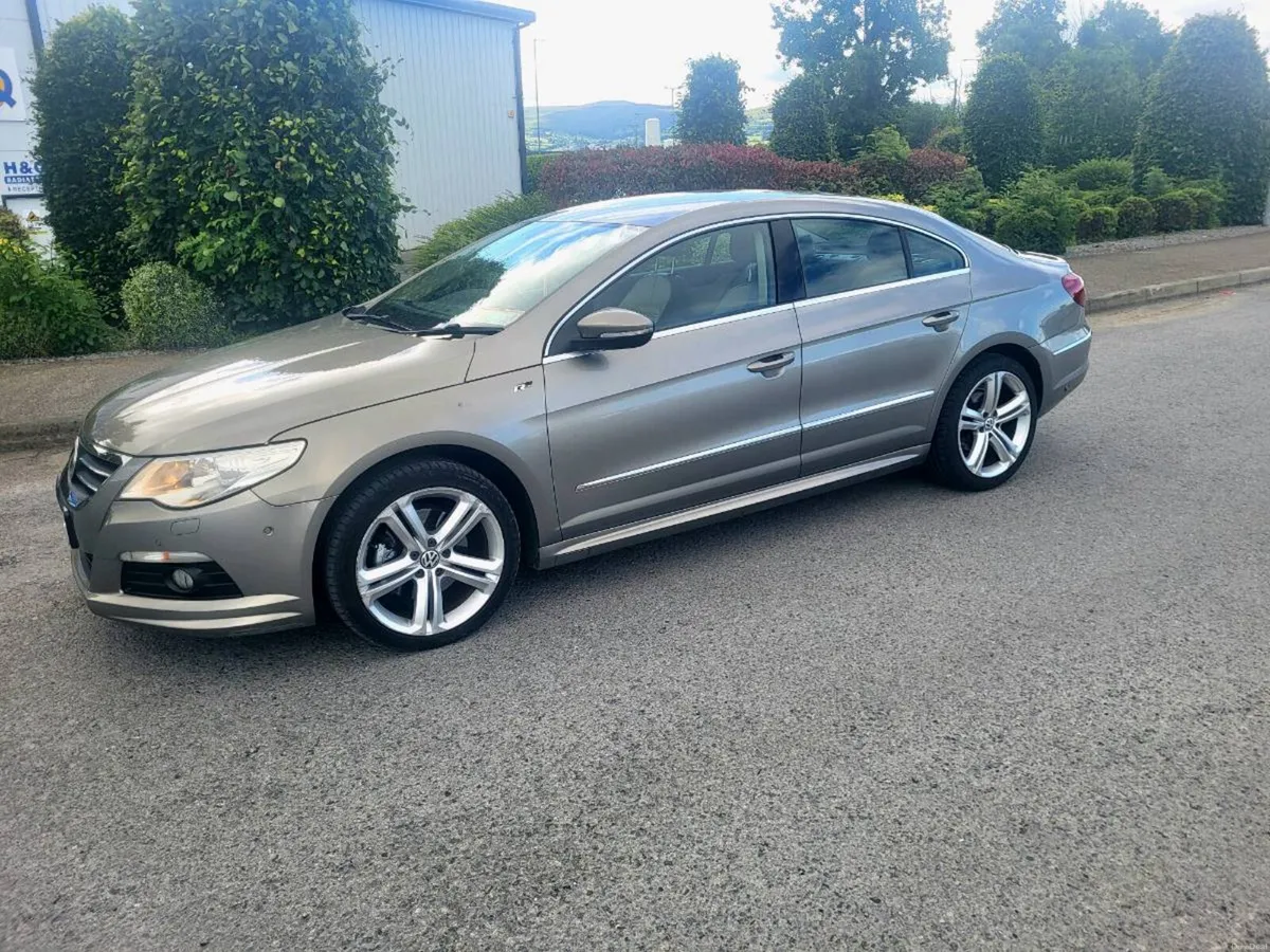 R Line Passat CC - Image 1