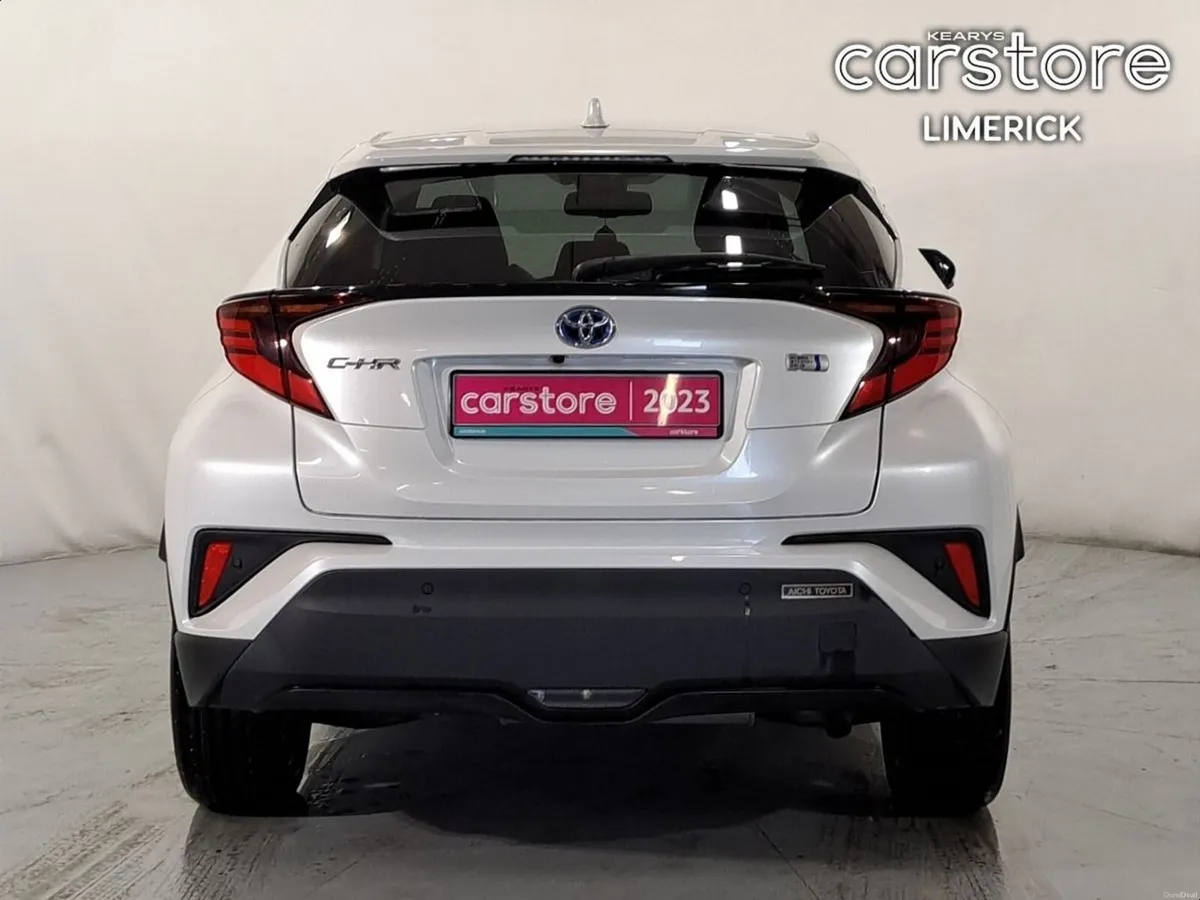 Toyota C-HR 1.8 petrol hybrid - Image 4