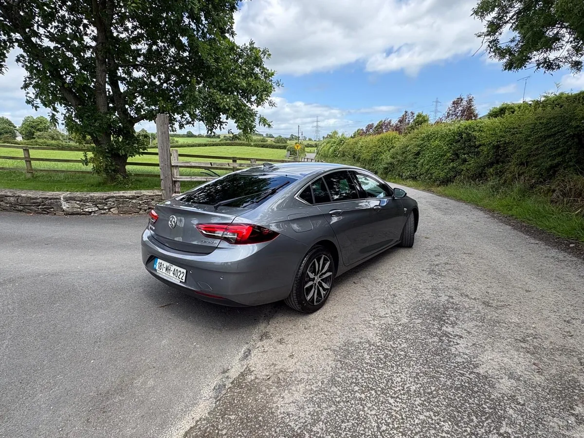 Vauxhall Insignia 2018 1.6 CDTI SRI TOP SPEC - Image 3