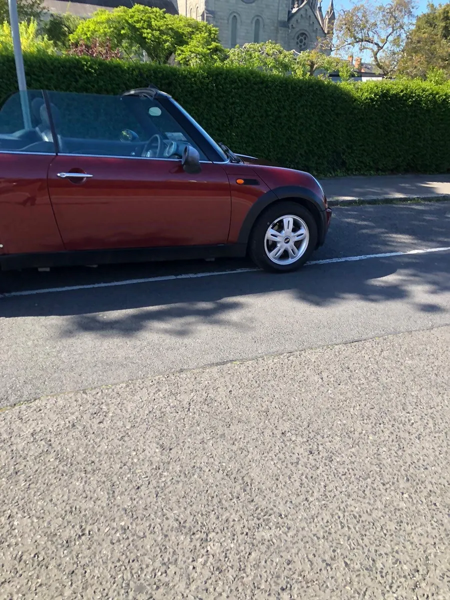 Mini one 2009 convertible 1.6 petrol nct 9/26 - Image 3