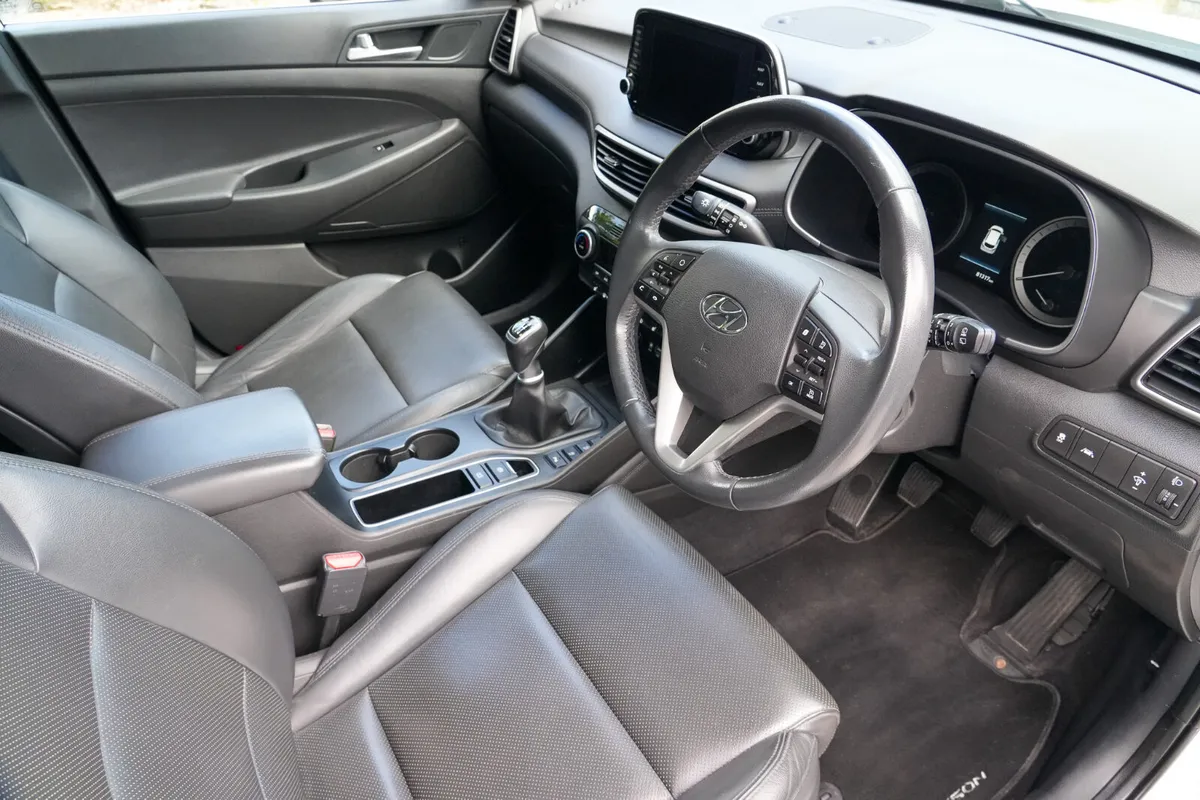 2019 Hyundai Tucson IX35 EXECUTIVE PLUS Diesel - Image 2