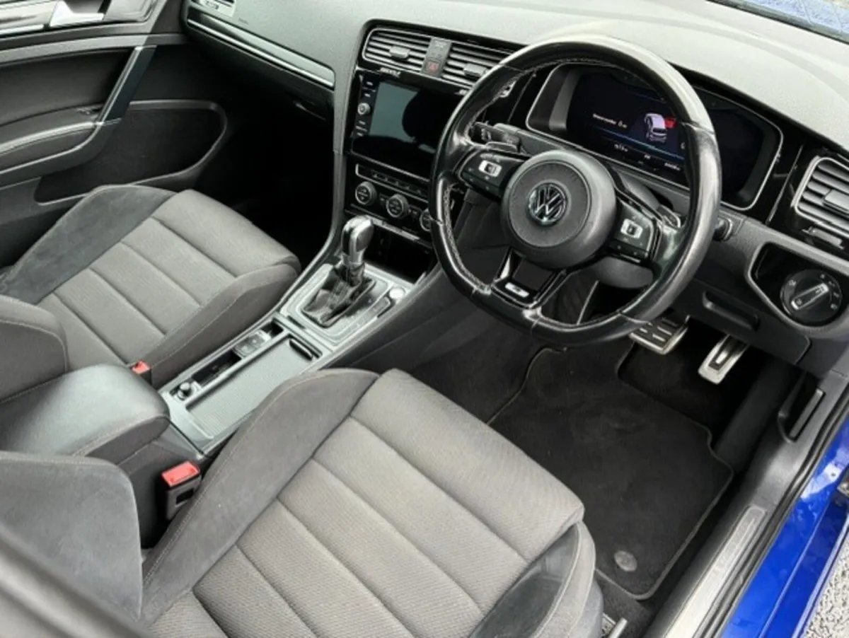 Volkswagen Golf R 4 Motion - Image 3