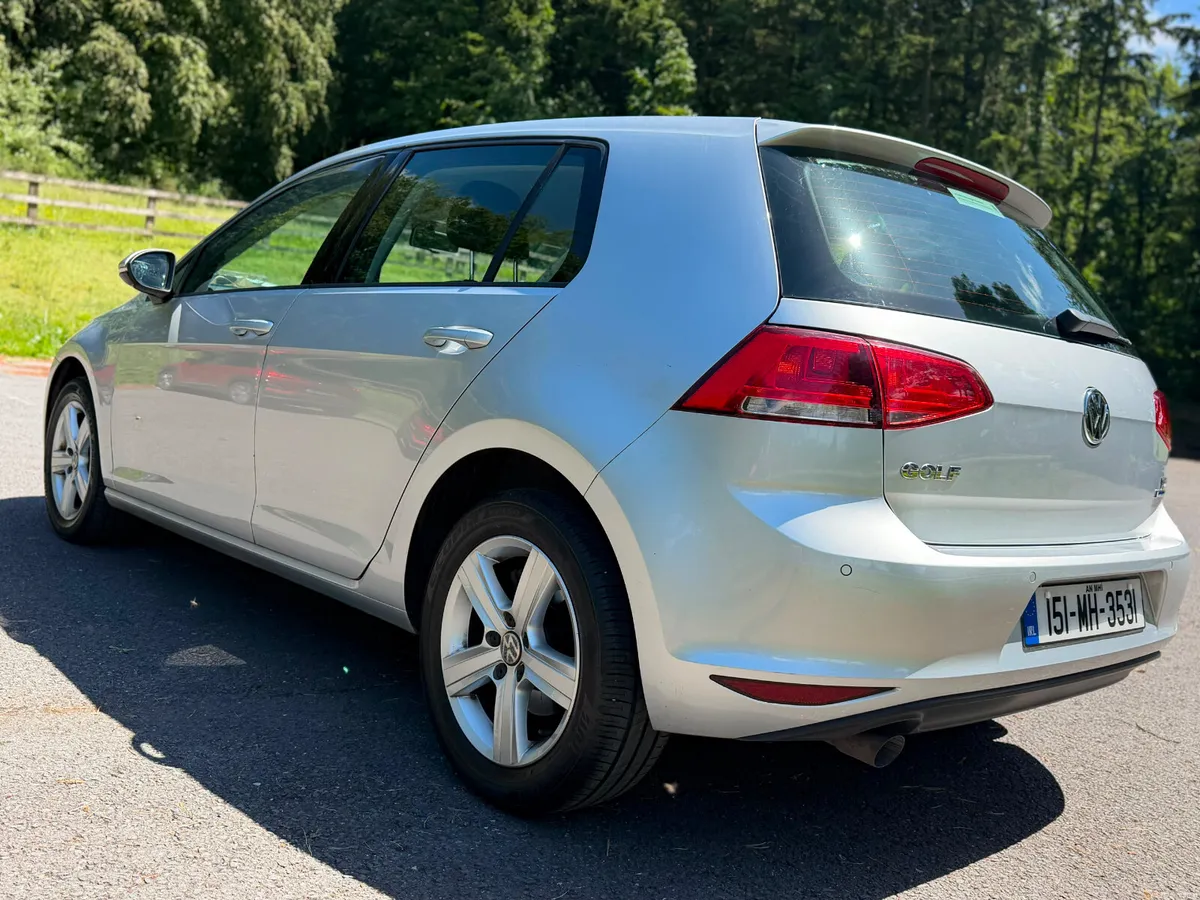 151 Volkswagen Golf 1.6 TDI 110HP BLUEMOTION - Image 4