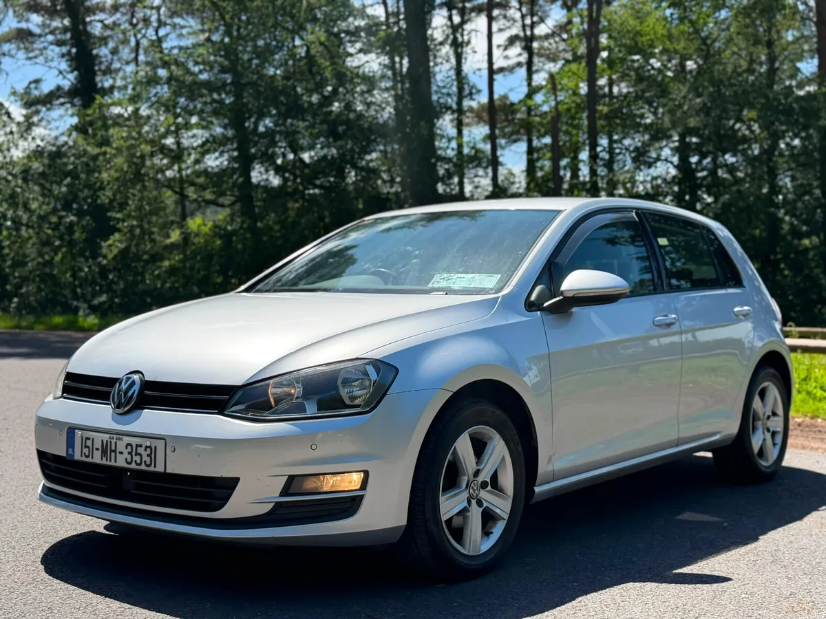151 Volkswagen Golf 1.6 TDI 110HP BLUEMOTION - Image 3