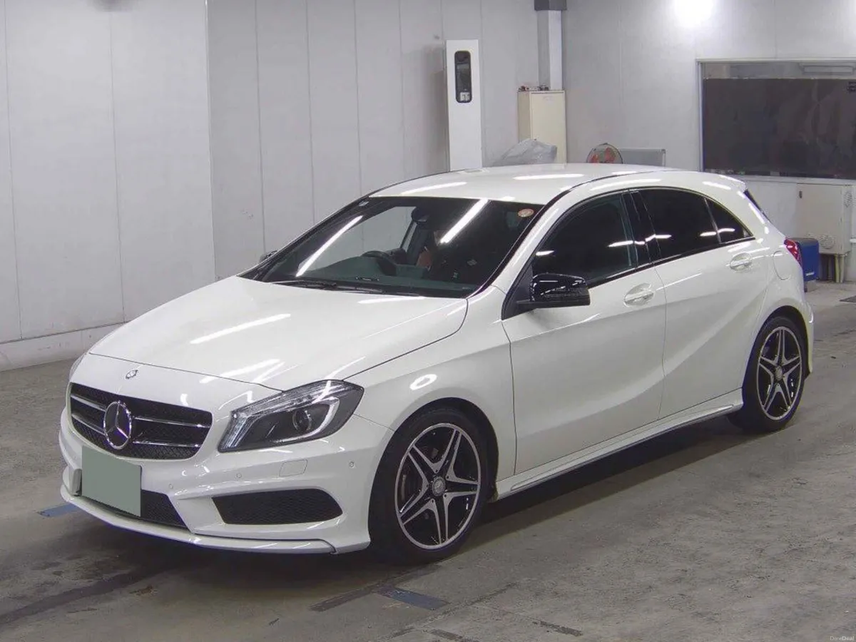 MERCEDES BENZ A180 AMG LINE AUTO 2014 - Image 1