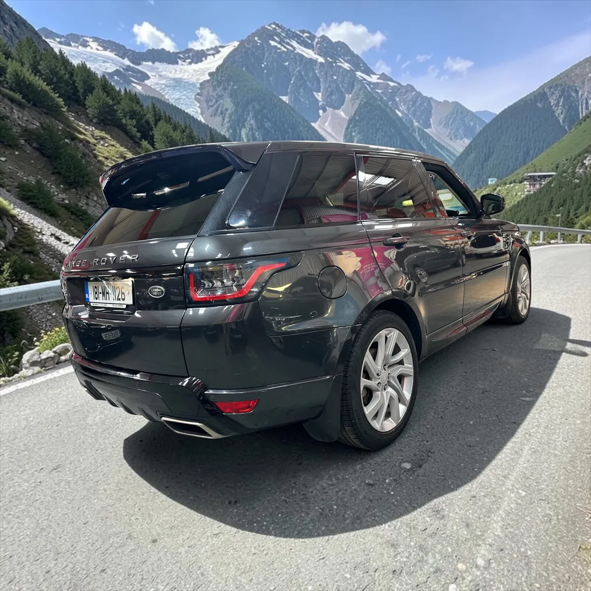 2018  Range Rover Sport 3.0D HSE Dynamic - Image 2
