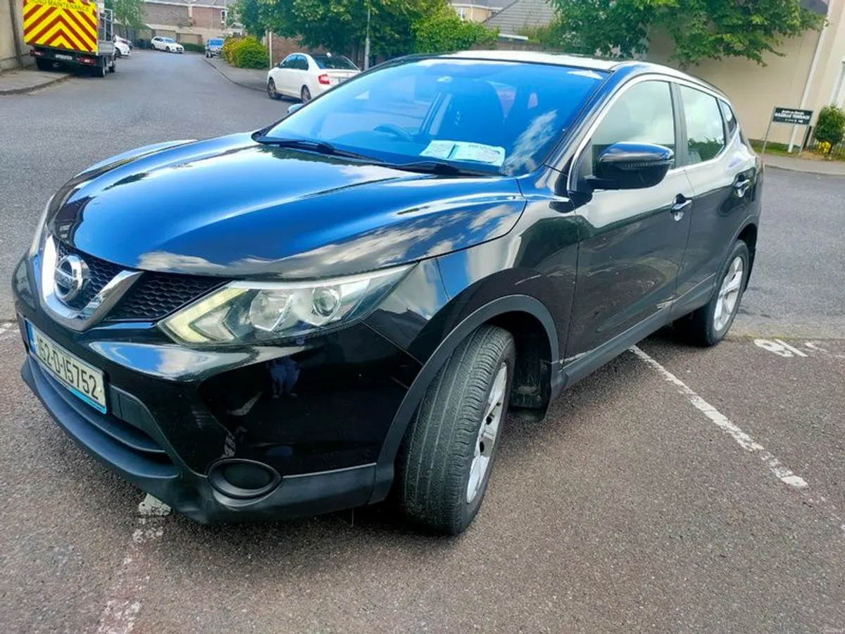 2015 Nissan QASHQAI 1.2 Low Mileage - Image 3