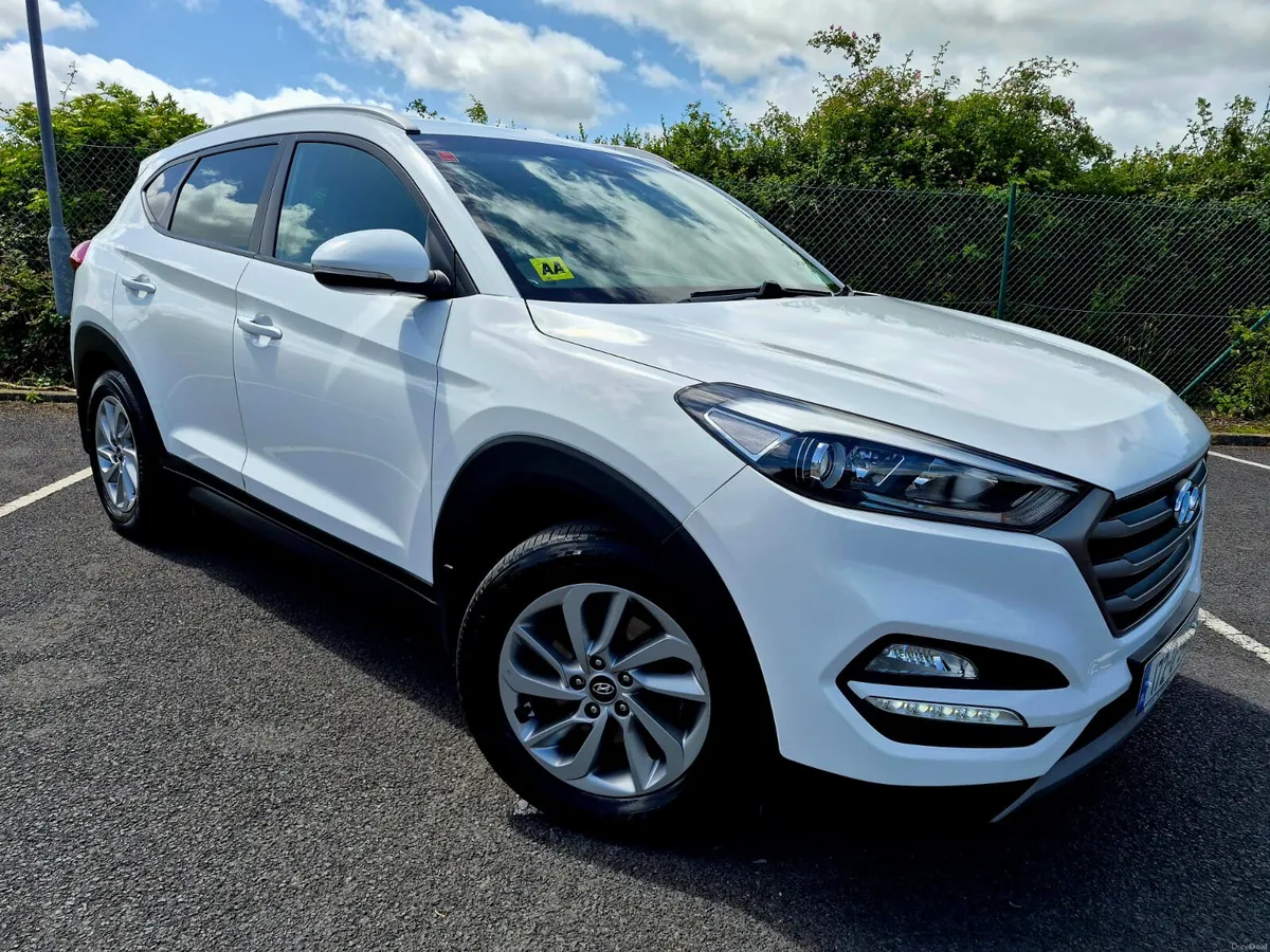 2017 HYUNDAI TUCSON 1.7D EXECUTIVE - Image 1