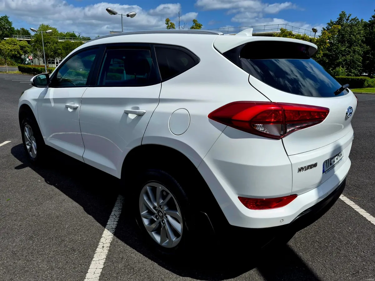 2017 HYUNDAI TUCSON 1.7D EXECUTIVE - Image 2