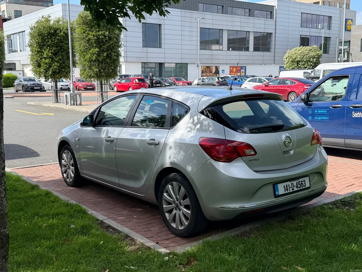 Opel Astra, new NCT and Full Service - Image 3