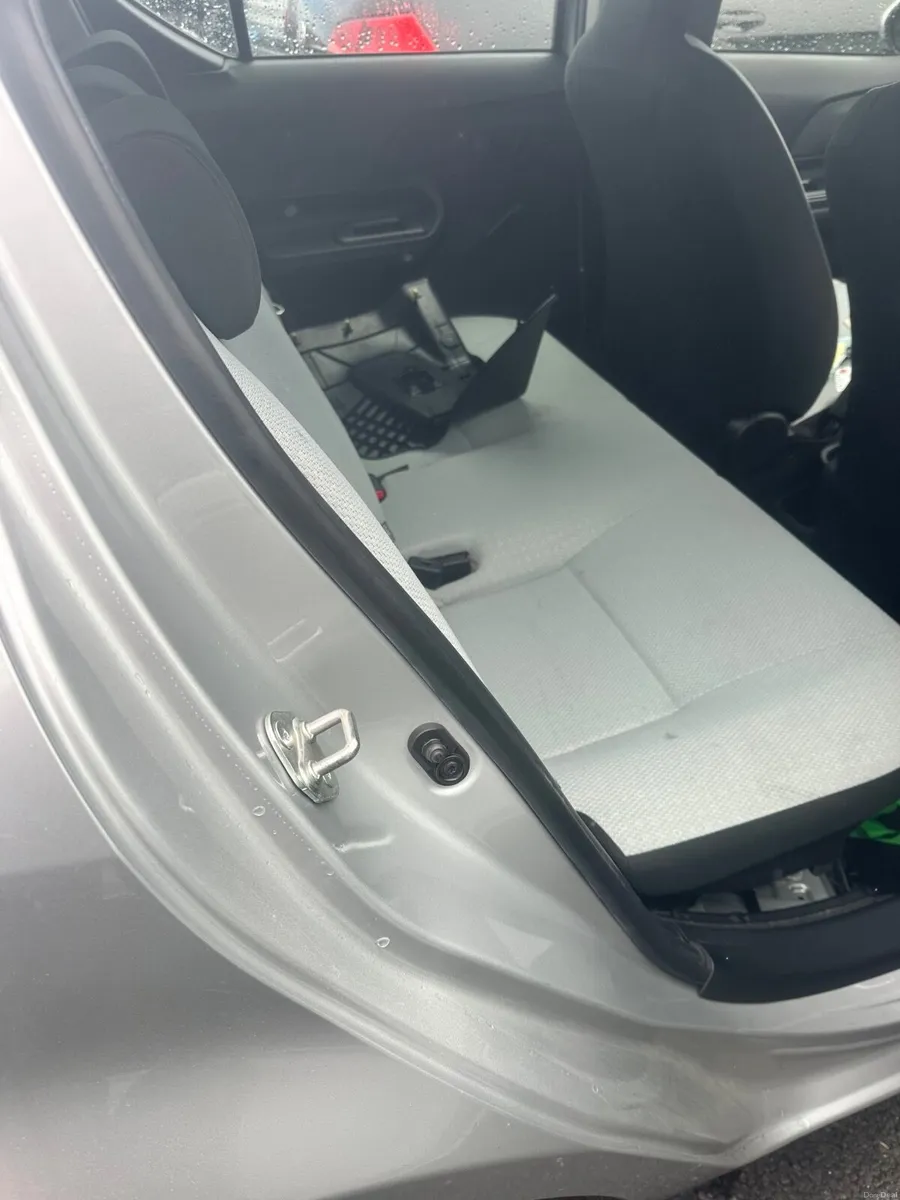Toyota Aqua 2019 - Image 3