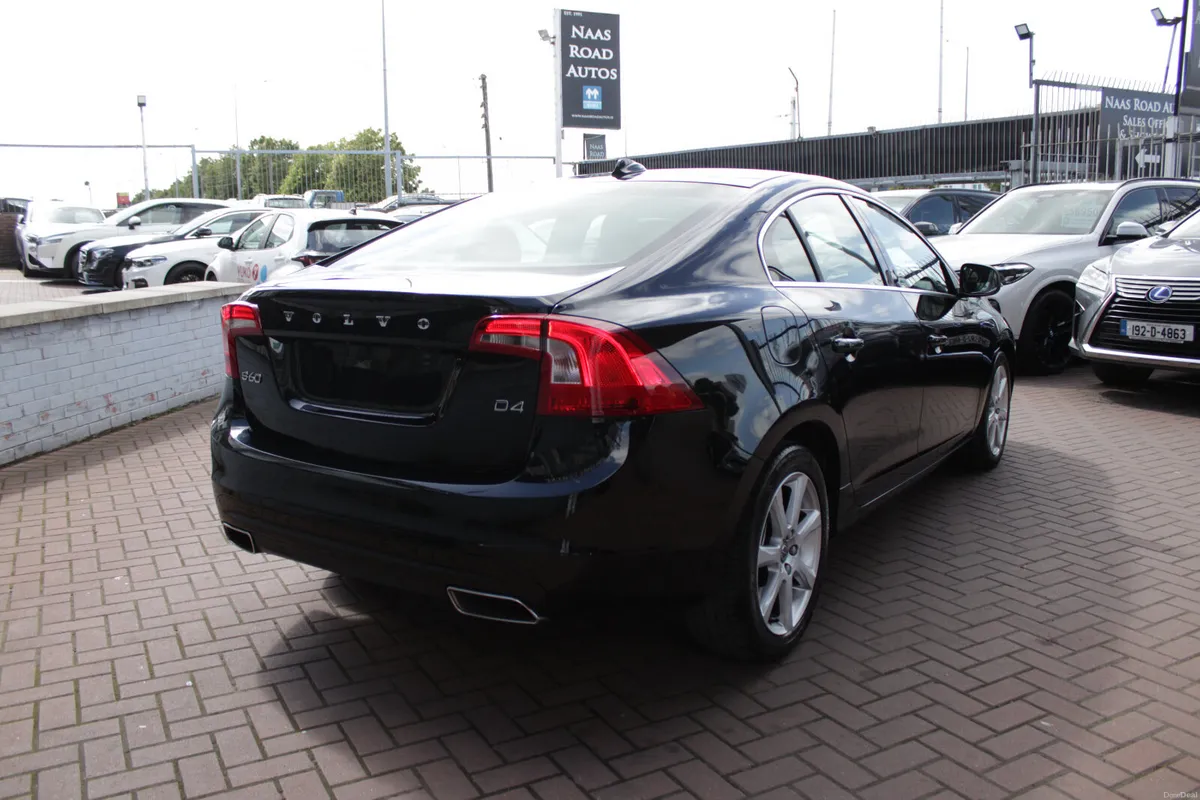 2019 VOLVO S60 2.0D SE LUXURY 4DR SALOON AUTOMATIC - Image 4