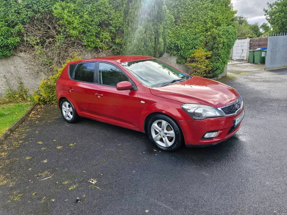 Kia ceed 2 1.6 diesel 2011 - Image 4