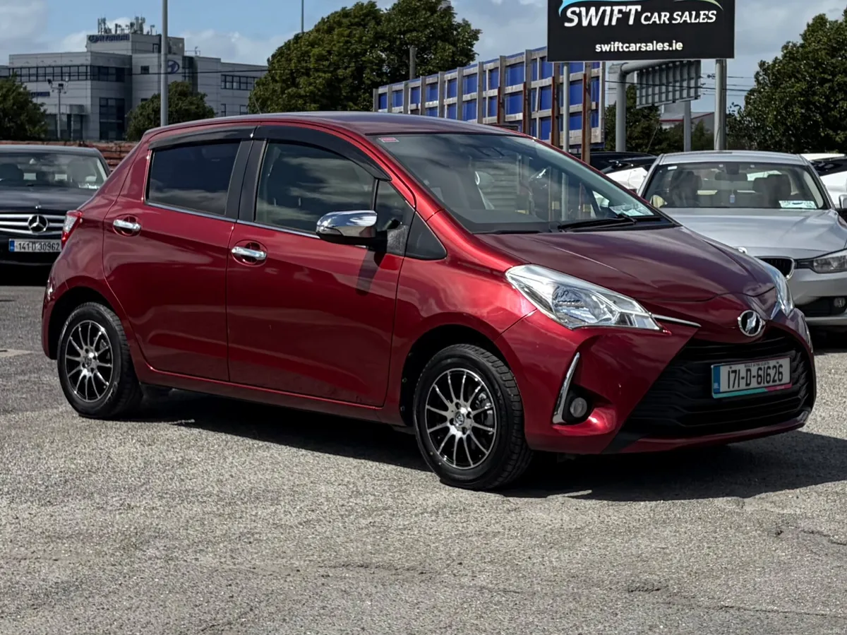 2017 Toyota Vitz 1.0 VVT-I Aura Auto Nct 02/27 - Image 1